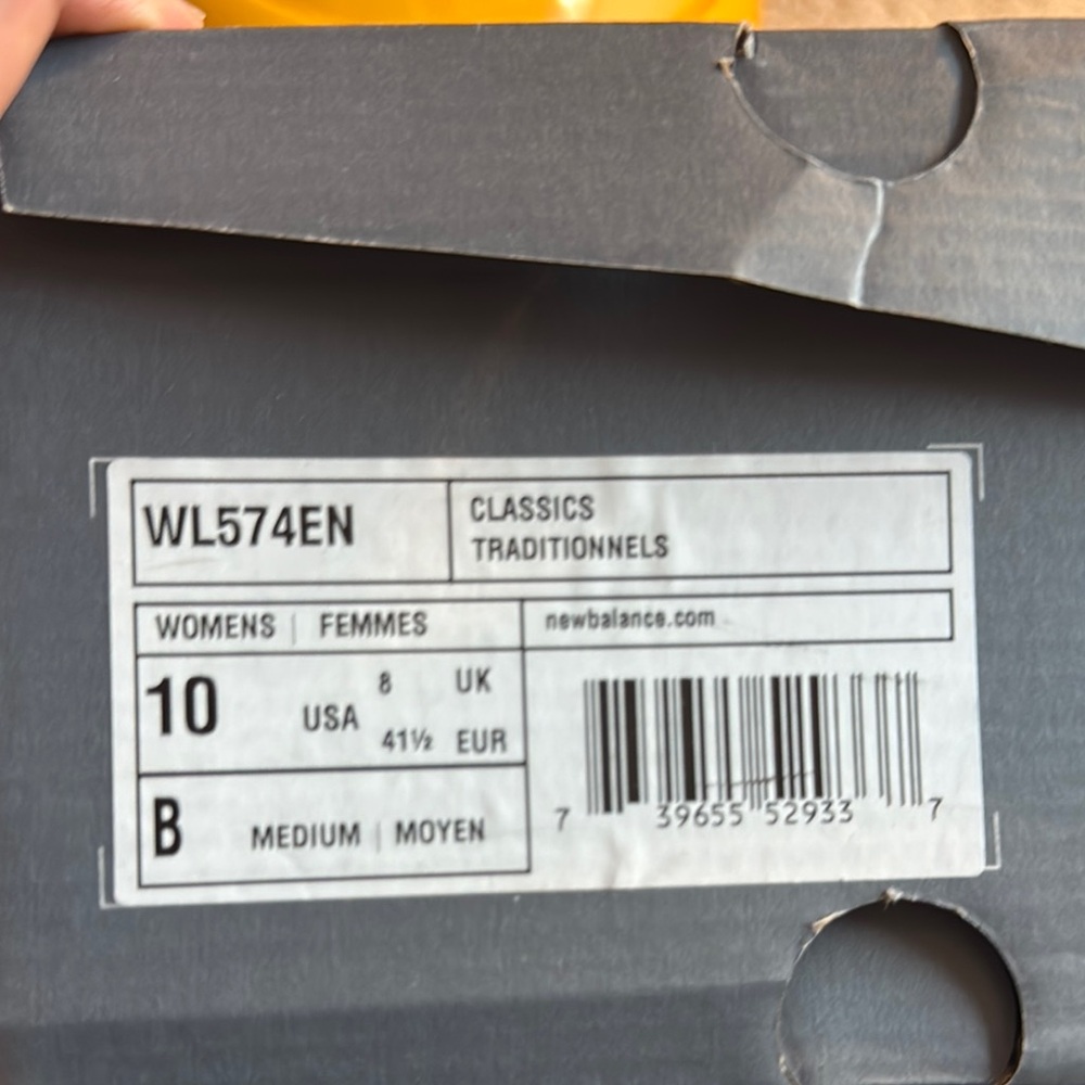 New Balance Women’s  Blue Sneakers - Picture 8 of 8